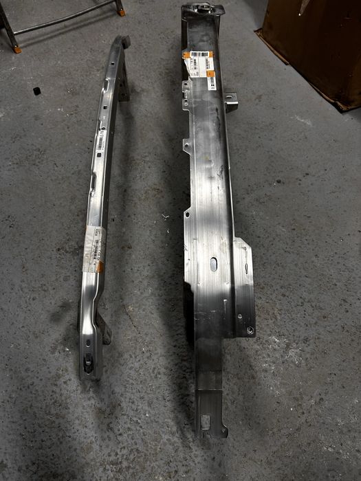 Armatură față bmw seria 5.g30.g31.