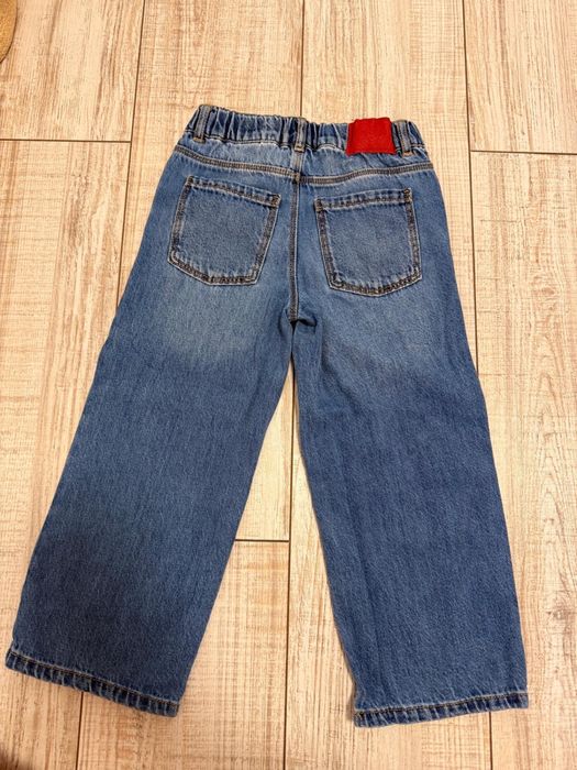 Blugi Zara 116 5-6 ani Stich