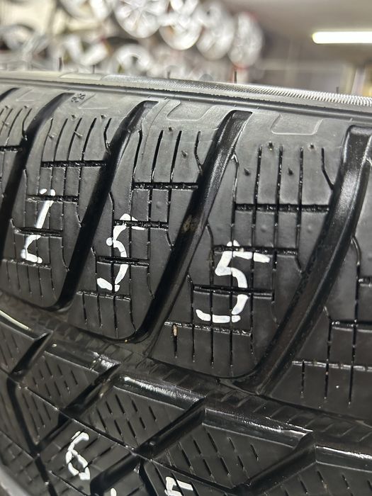 Гуми 255/45/20 Pirelli 4 бр Зимни Дот 3422