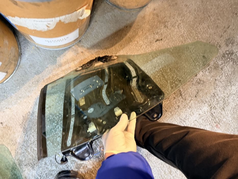 Macara geam spate bmw e93 cabrio