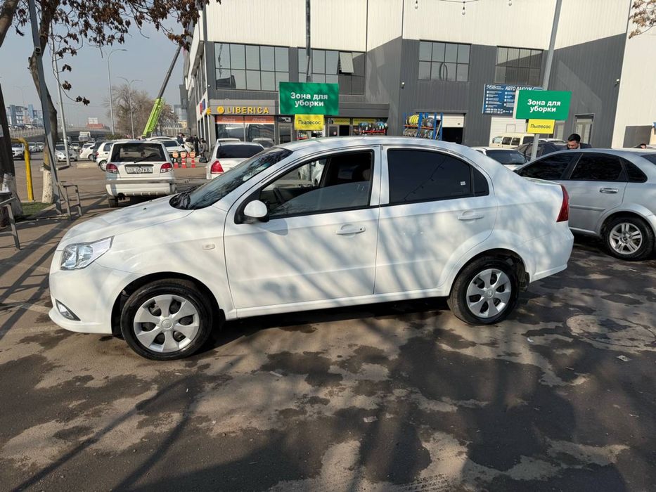 Нексия 3 2019 МТ нахт или аренда