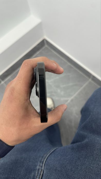 Iphone 14 pro продам