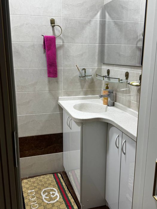 Сдается в Аренду 3-х Комнатная Квартира Рядом С Новза Метро