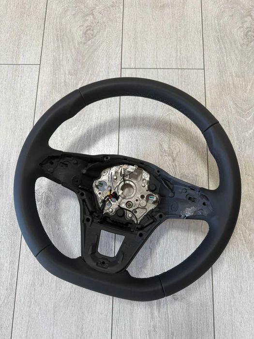 Volan Golf 8/Passat B8/Tiguan/Arteon/ID3/ID4/Transporter/Caddy/Polo