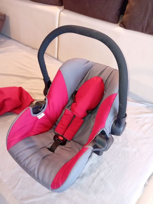 Vand scaun copil auto