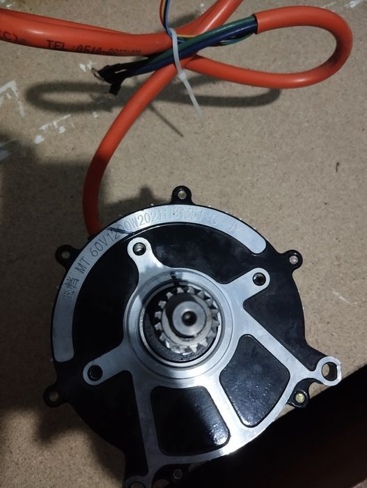 Запчасти для электро скутера  срочно продается