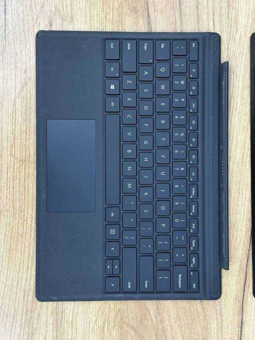 Microsoft Surface Pro 7+
