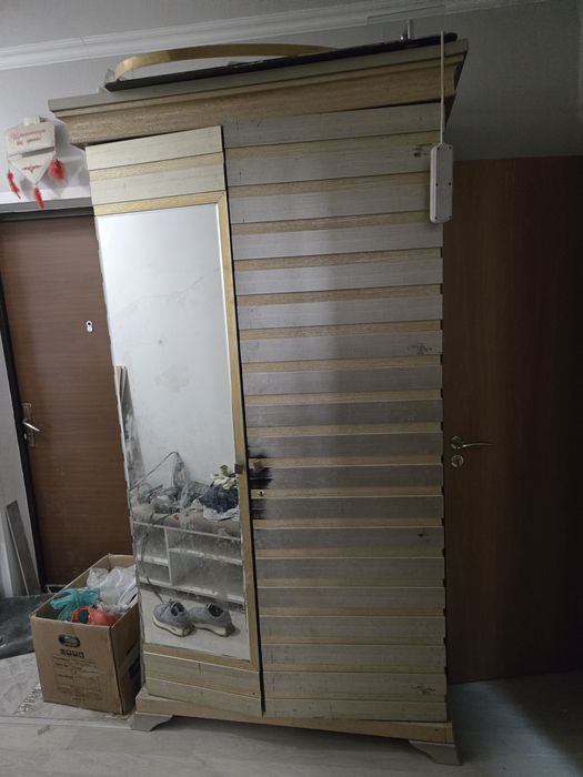 Продам шкаф в хорошем состоянии