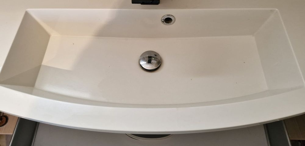 Mobila de baie moderna