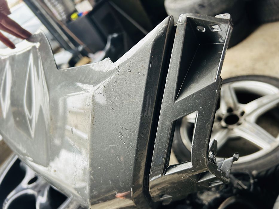 Спойлер предна броня за Toyota HiLux 2020