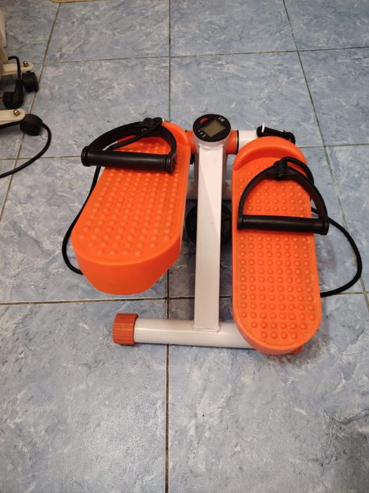 Продам тренажер степпер