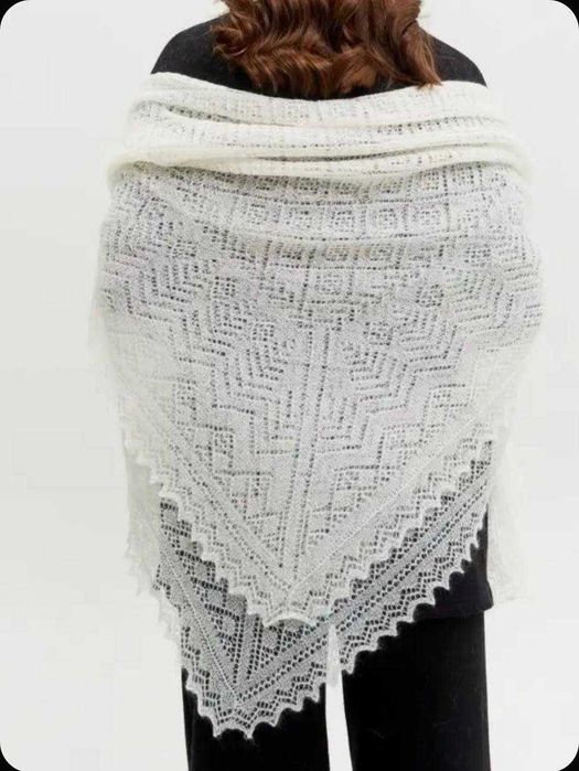 Оренбургский пуховый платок