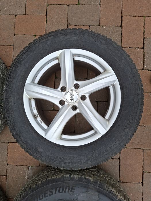 Roti aliaj 17inch Nissan Xtrail 225/60/17 DOT4022 Iarna