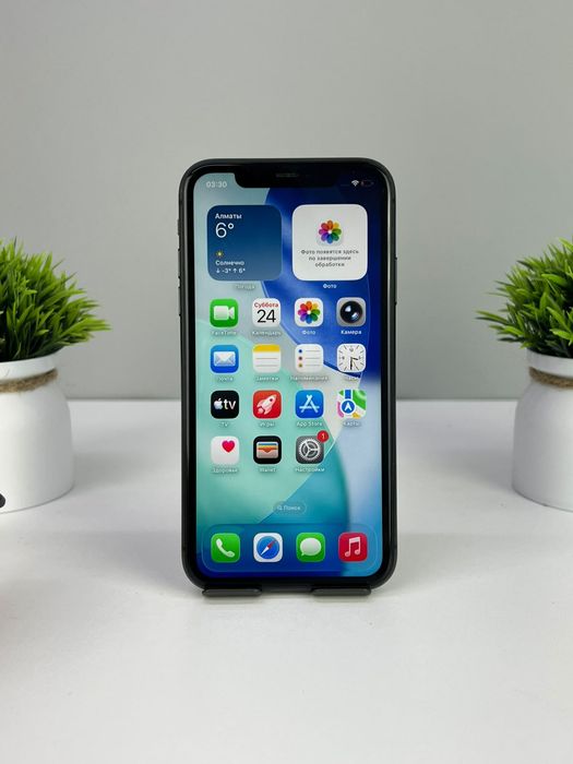 Телефон Apple iPhone 11 128GB