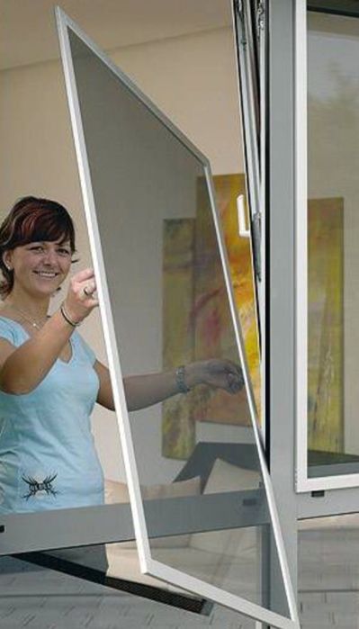 Продам Б.У москитные сетки с рамками