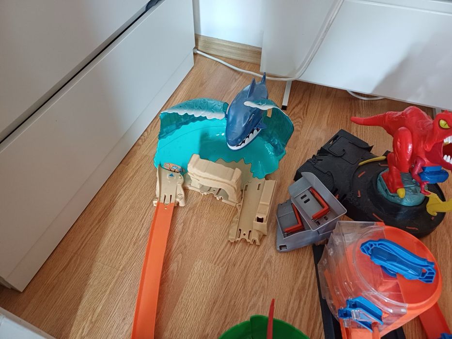 Писти и колкчки от hotweels