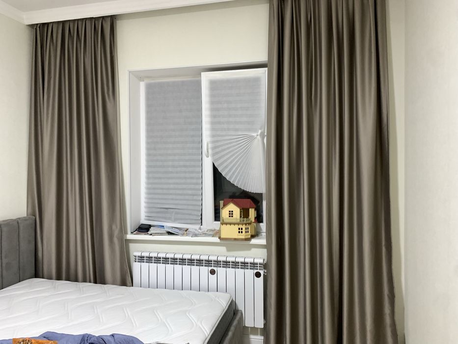 Блэкаут шторы и белый тюль перде