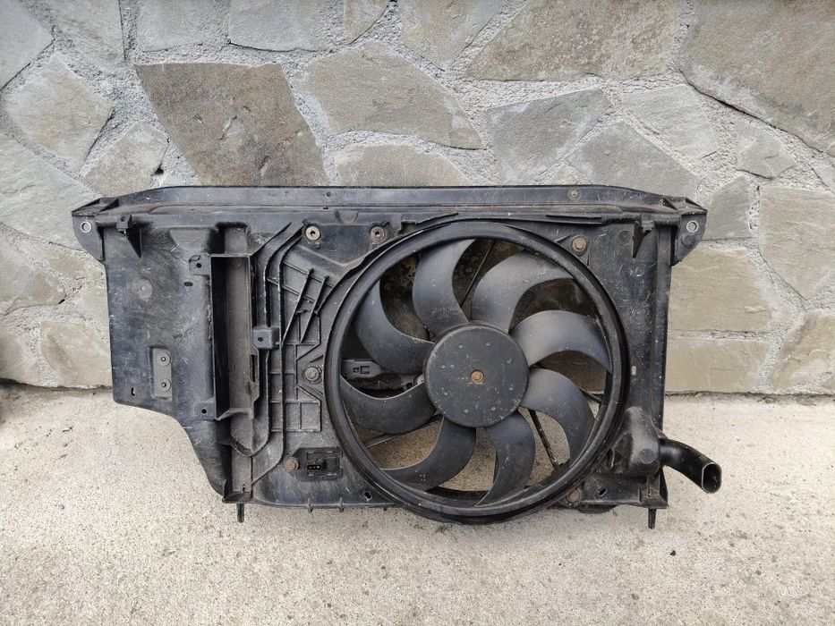 Electroventilator complet Peugeot 206 2008 1.4 benzina