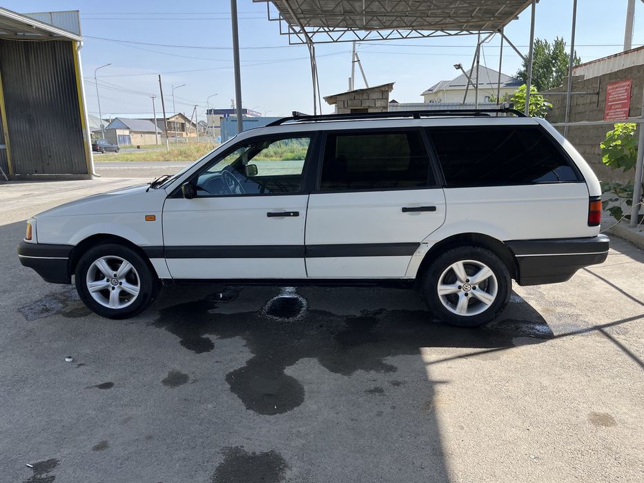 Пассат универсал 1992