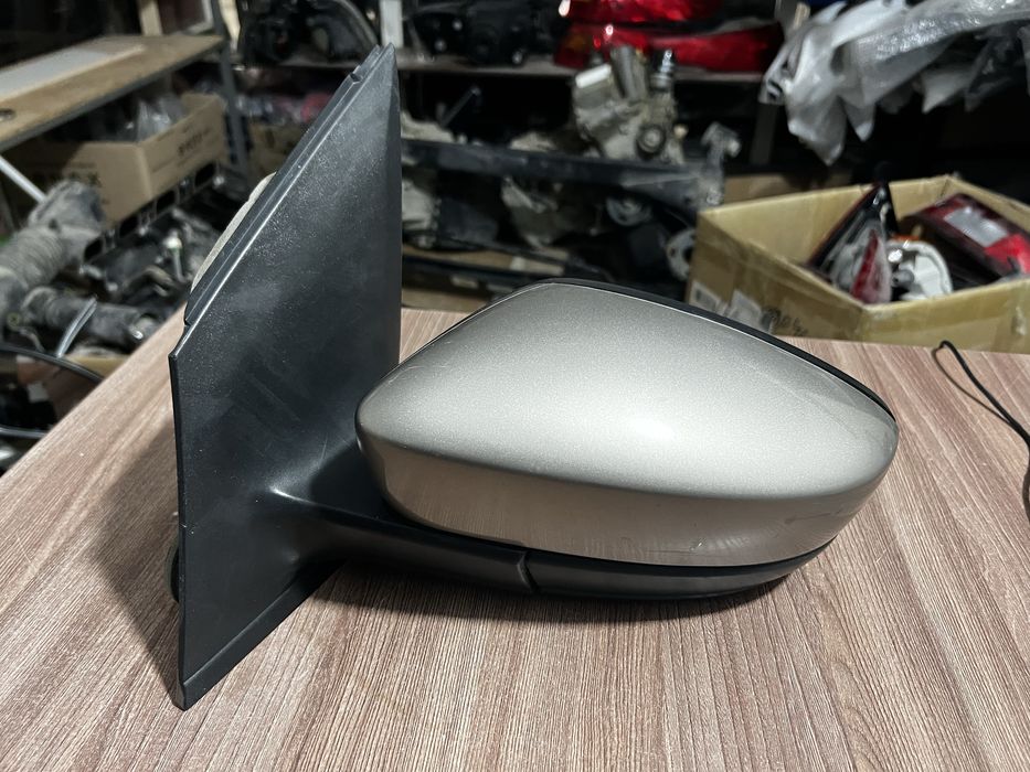 Зеркало левое Polo