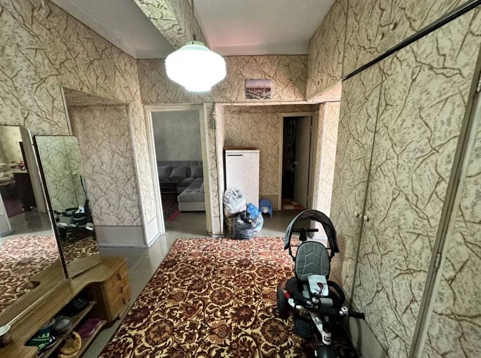 4х комнатная Разделка Сергели-7 90м² Продаётся квартира •