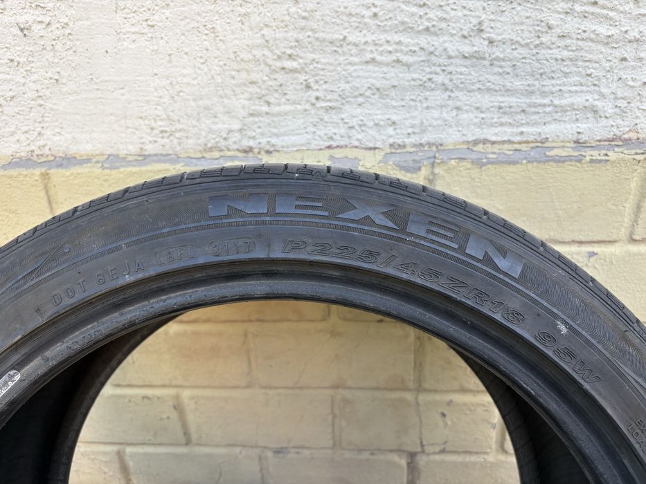 Nexen 225 45 R18 летный