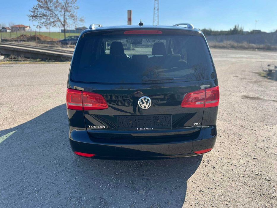VW Touran 1.6 tdi DSG