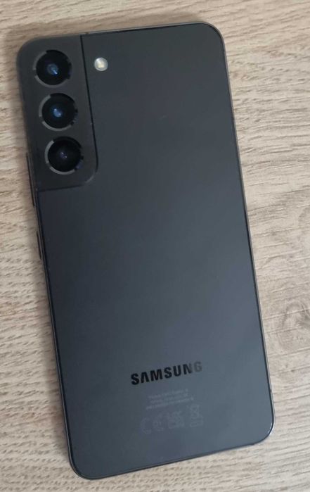 Samsung S22 garanție 12 luni