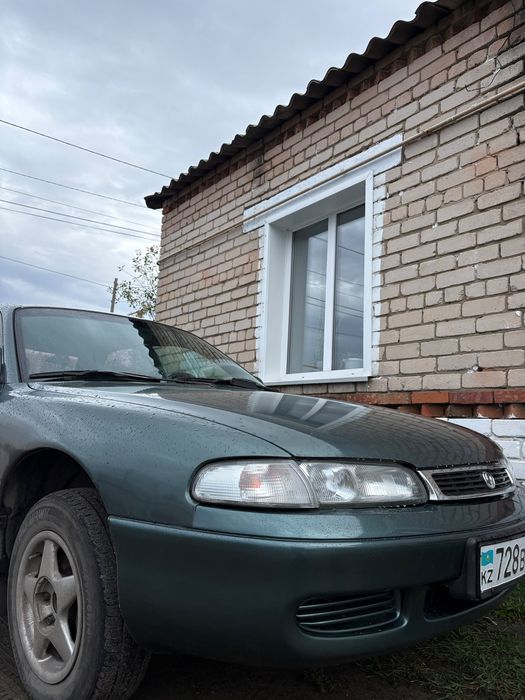 Продам машину мазда 626