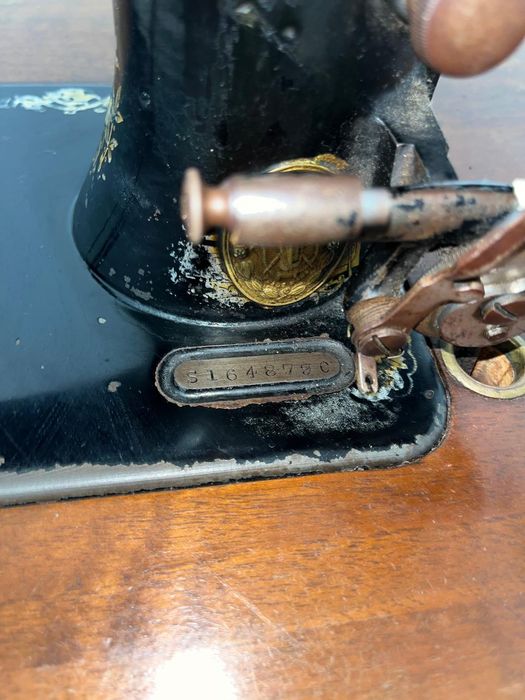 Masina De Cusut Singer