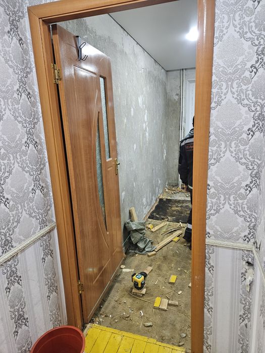 Бесплатно отдам двери