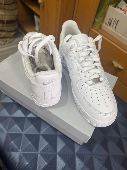 Кроссовки новые оригинал