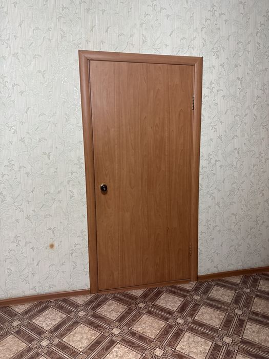 Продам междукомнатные двери б/у 2000 тг