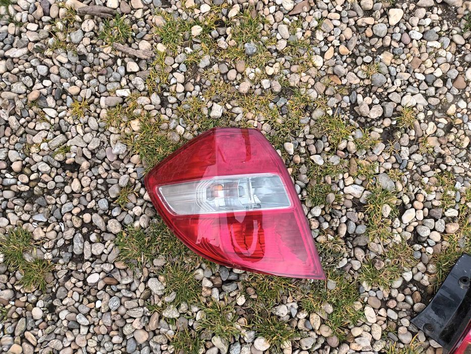 ляв стоп за хонда джаз 11 - 15 HONDA JAZZ