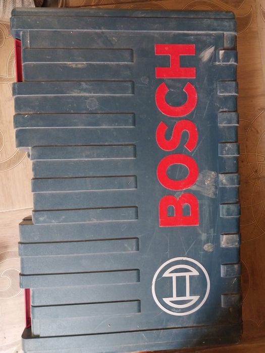Перфоратор Bosch
