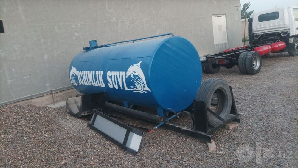 Sisterna 5300litr isuzuga tayyorlangan kamplekt hamma narsasi bor