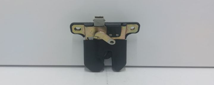 Broasca haion 8l0827505 Volkswagen VW Passat B5 seria