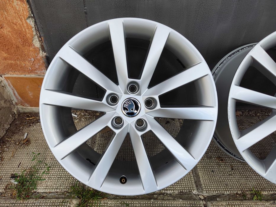 ОРИГИНАЛНИ джанти 18 ' цола 5x112 SKODA Octavia III / Шкода Октавия 3