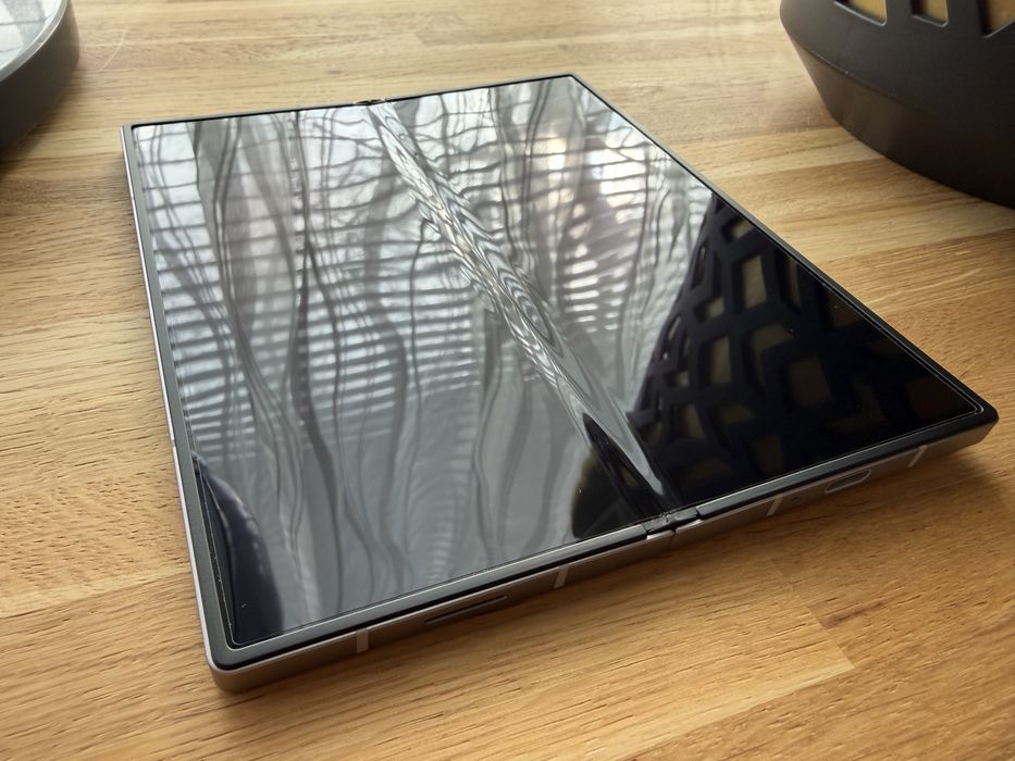 Samsung Z Fold 6, 256GB, Неразличим от НОВ, в Гаранция