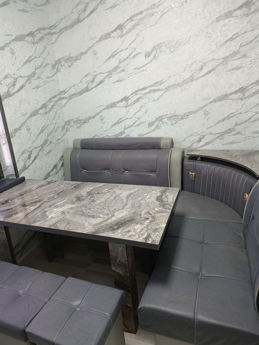 Продаётся кухонный уголок