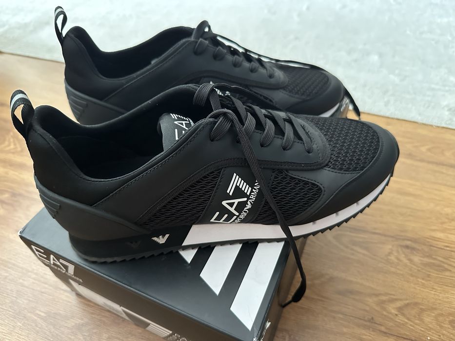 Оригинал кроссовки EA7