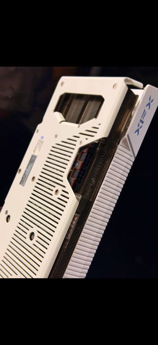 Radeon rx 7900 Mag air Xfx