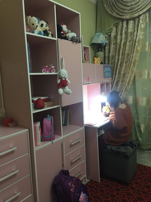 Продам либо обменяю! Спальный гарнитур для девочки, подростка