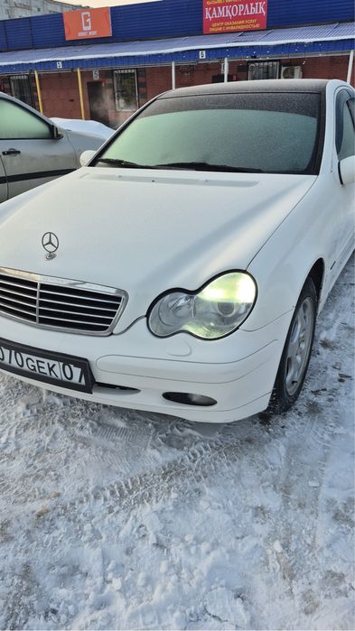 Мерседес бенз w203