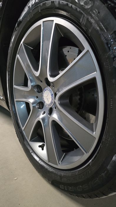 Оригинални джанти 18" спорт пакет за Мерцедес W222 със зимни гуми Pire