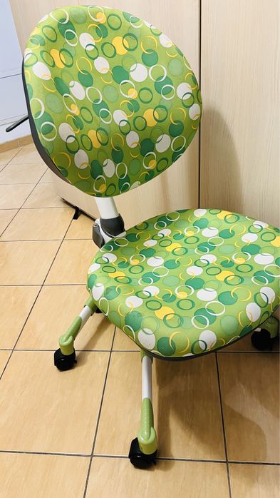 Vand scaun ergonomic Kid metal verde  Mobexpert