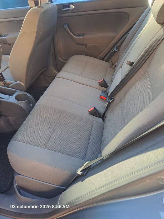 Volkswagen golf 5 plus
