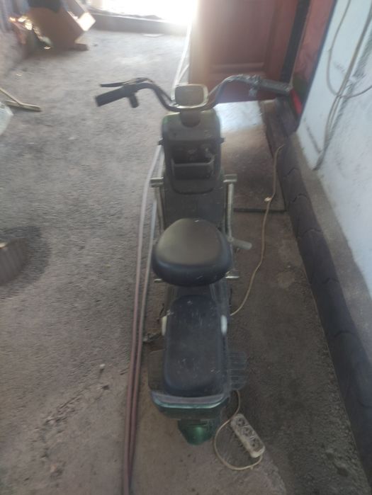 Электро скутер E-Bike