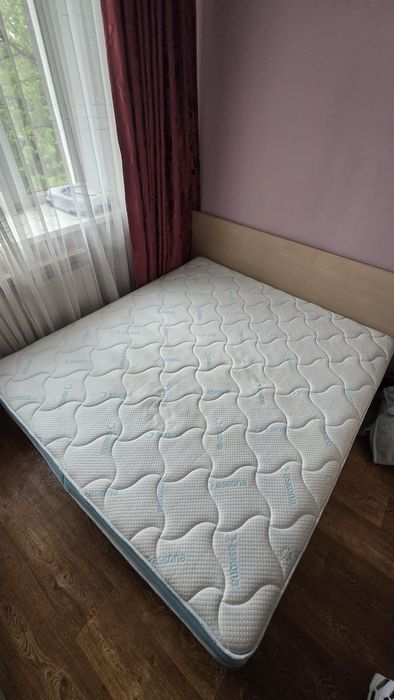 Продам Матрас матрац Askona 2×1,8 м