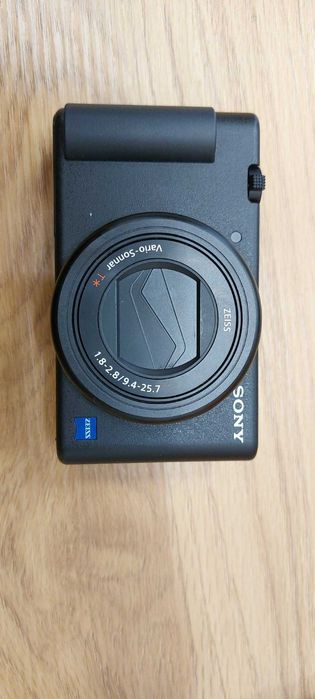 Sony ZV-1 – компактна 4K камера за влог и снимки